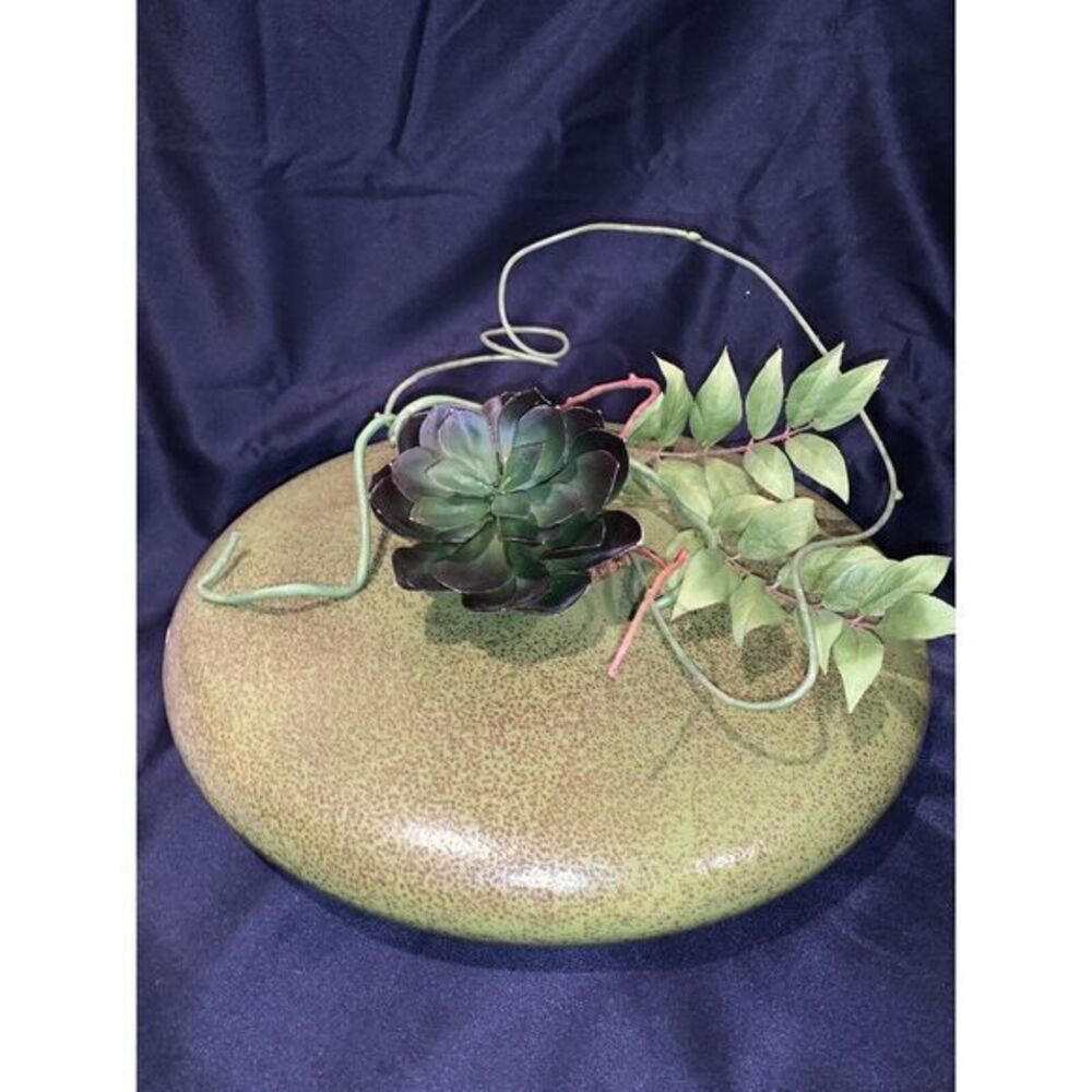Global Views Modern Green Disc Wall Vase Made In Portugal 15" Diameter